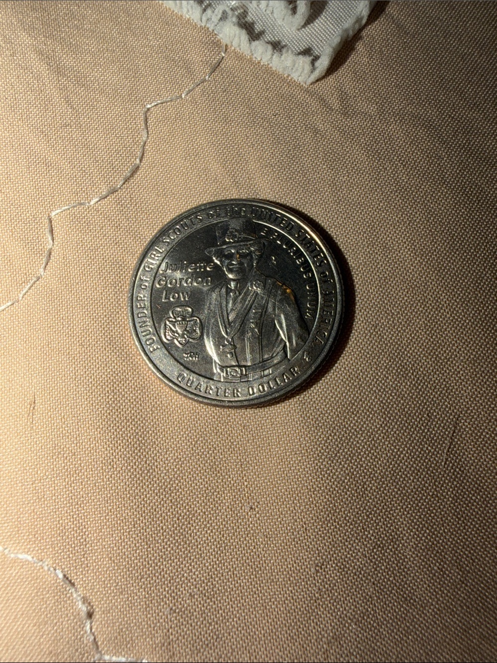 Unbranded Silver Collector Quarter - Gordon Low